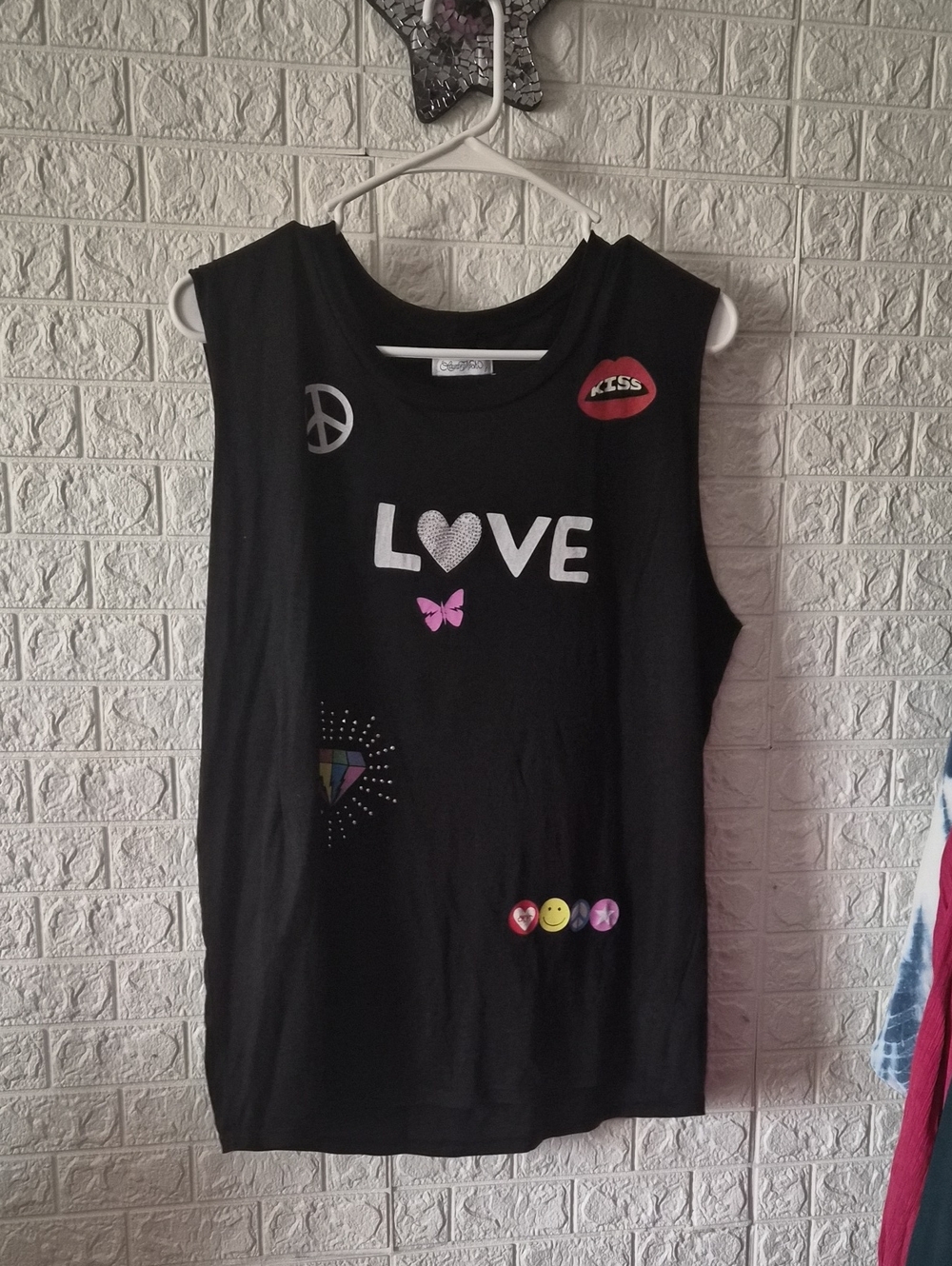 Lauren Moshi Black 'LOVE' Graphic Tank Top
